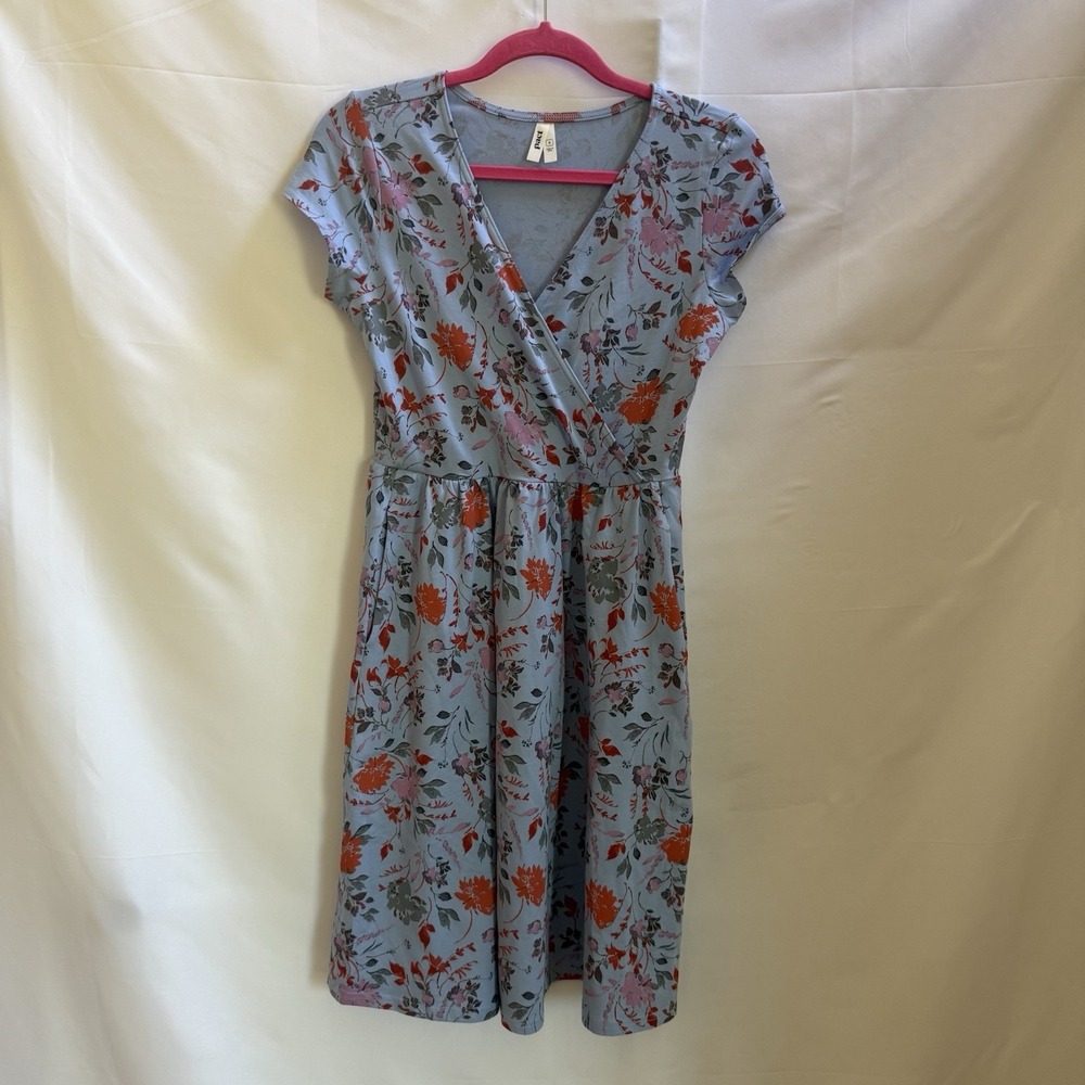 Pact Organic Cotton Fit Flare Wrap Crossover  Blue Floral M Knee Length Dress S